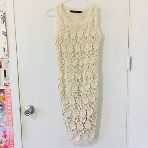 Ark & Co Crochet Floral Dress